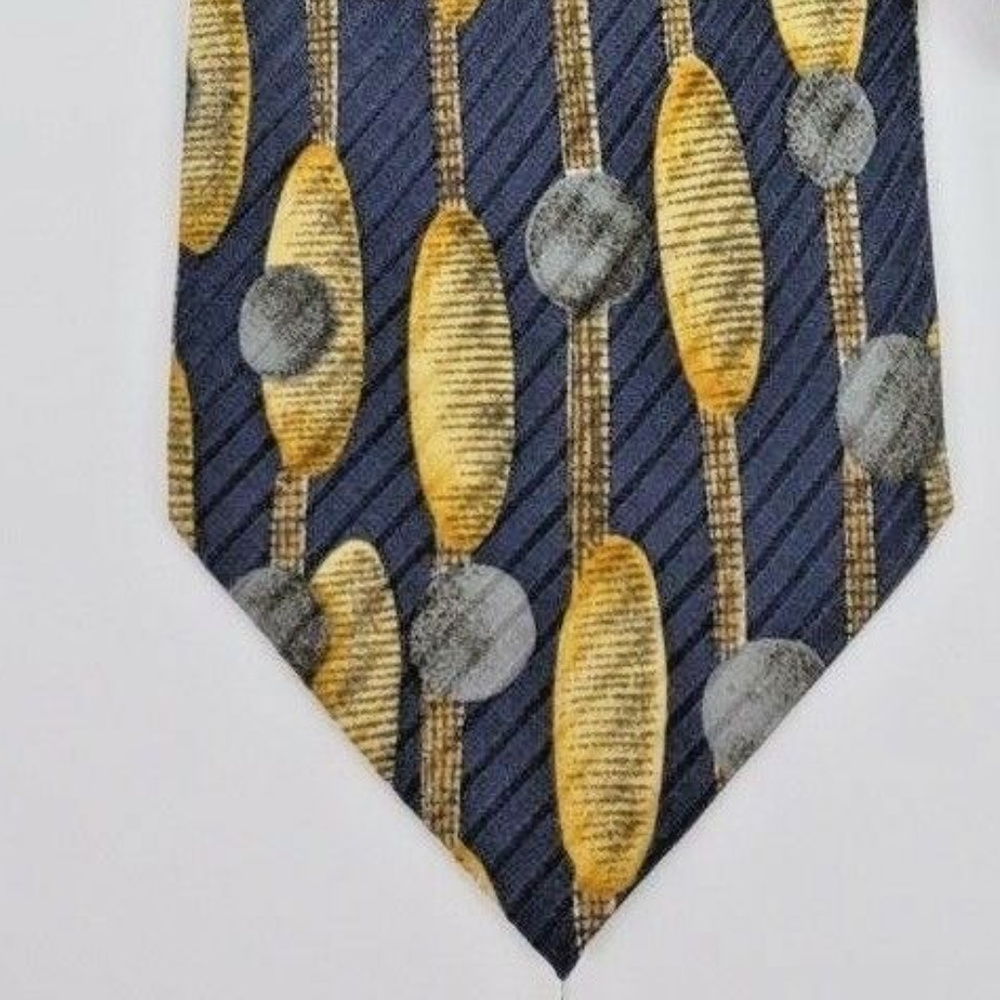 Mondo Di Marco Dress Suit Necktie 100% Silk